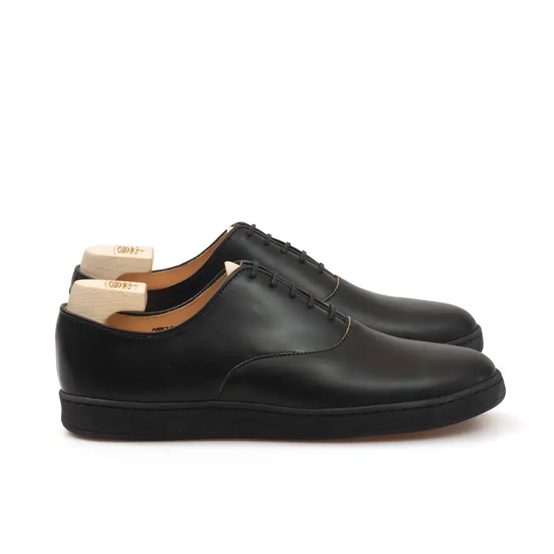 Abbey Oxford in Polished Black Horween Shell Cordovan