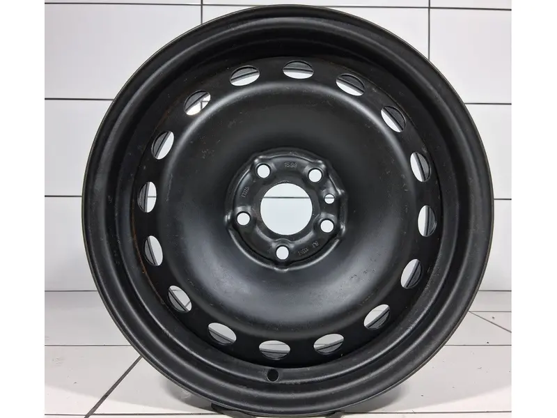 Alfa Oe 15' Czarny 1