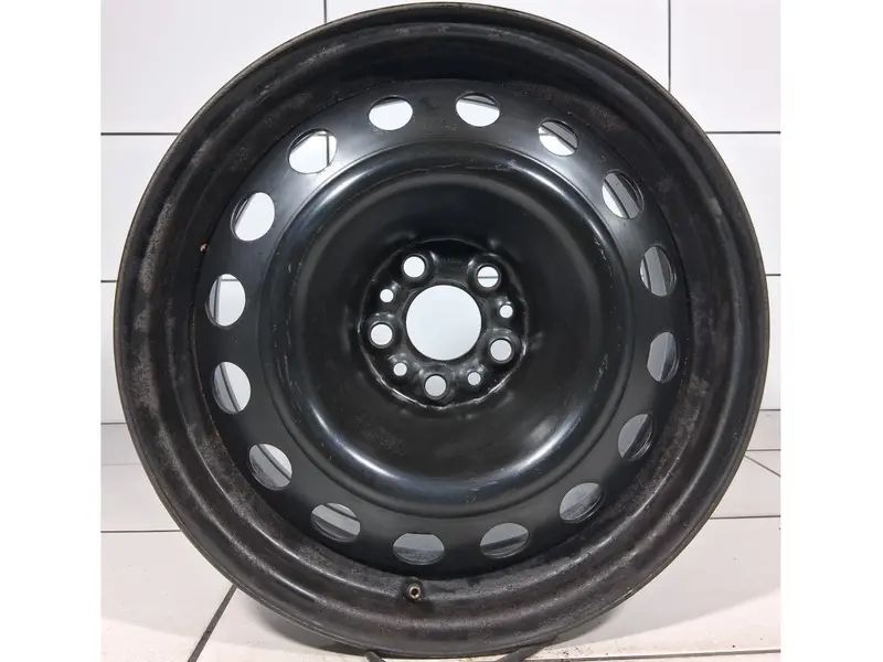 Alfa Oe 16' Czarny 1