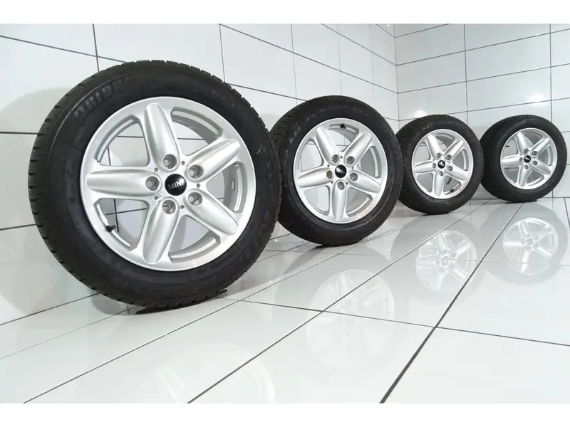 Bridgestone Blizzak Lm 25 I 195/60R16 89 H Mini R60 R 61 1