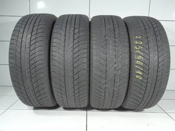 Bridgestone Blizzak Lm001 225/60R18 104 H 1