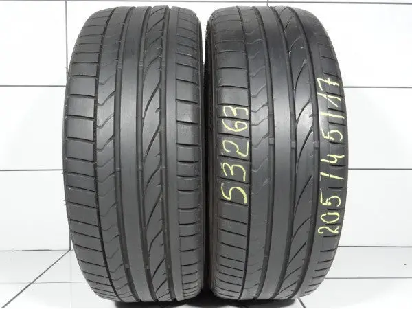Bridgestone Potenza Re050a 205/45R17 84 V [2011] 5Mm 1