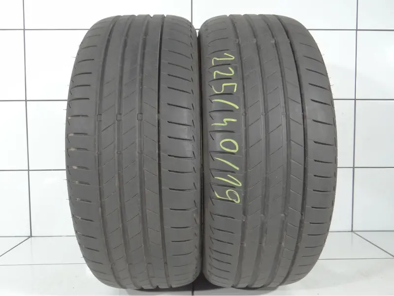Bridgestone Turanza T005 225/40R19 93 Y [2023] 7Mm(Demo) 1
