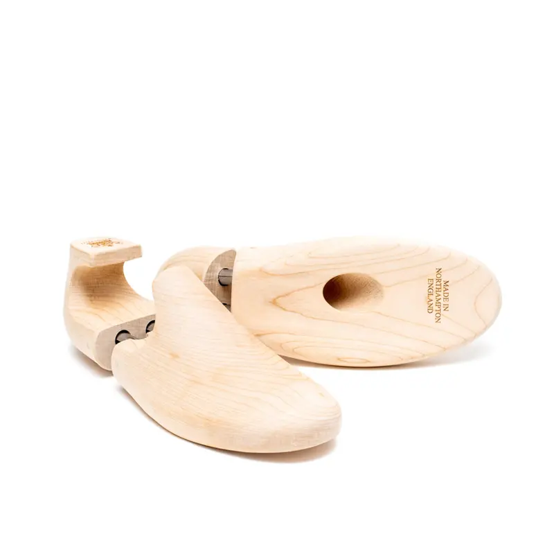 Classic Sneaker Shoe Trees - Natural Beech Wood 1