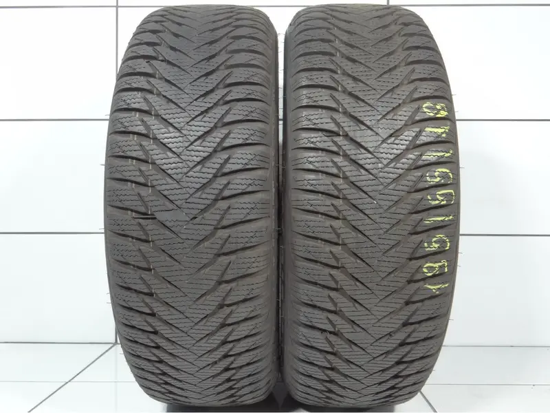 Goodyear Ultra Grip 8 195/55R16 87 H [2018] 8Mm 1