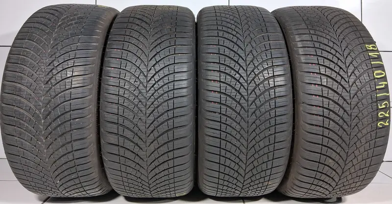 Goodyear Vector 4Seasons Gen-3 225/40R18 92 Y [2022] 7.5Mm - 7Mm 1