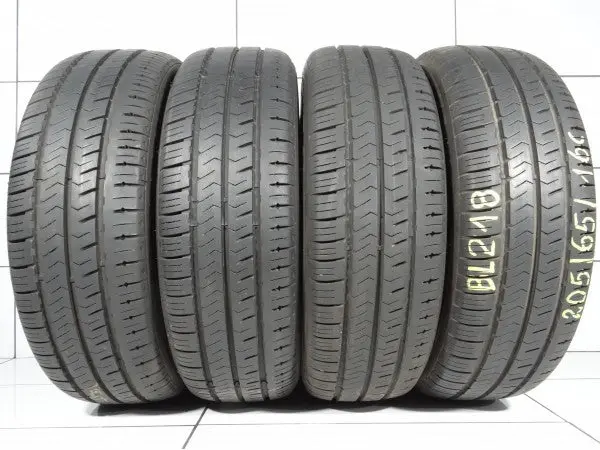 Hankook Radial Ra 28E 205/65R16c 107/105 T [2020] 7.5Mm 1