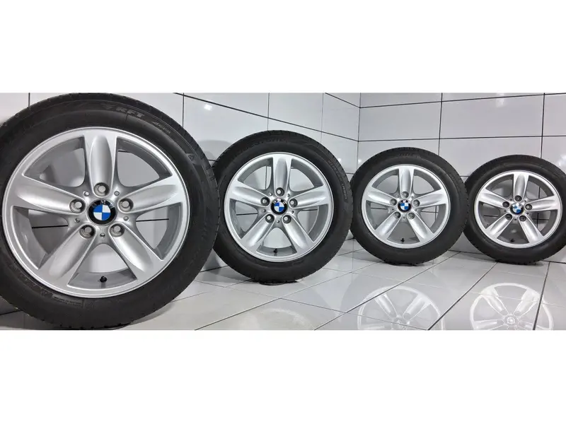 Koła Bmw 1 (E81, E87, E88) 5X120, Et-44, 205/55R16 91 H1 Srebrny 1