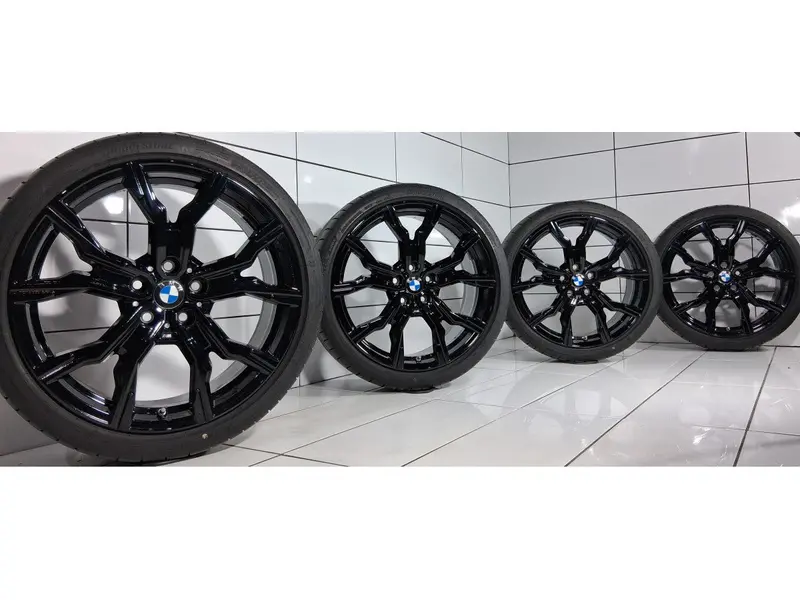 Koła Bmw X1 (F48) X2 (F39) 5X112, Et-47 235/35R19 91 Y Czarny 1