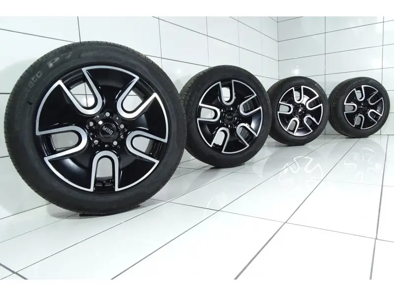 Koła  Mini R60 Countryman, Mini R61 Paceman, 5X120, Et-50, 205/55R17 91 V [2013] Czarny Poler 1