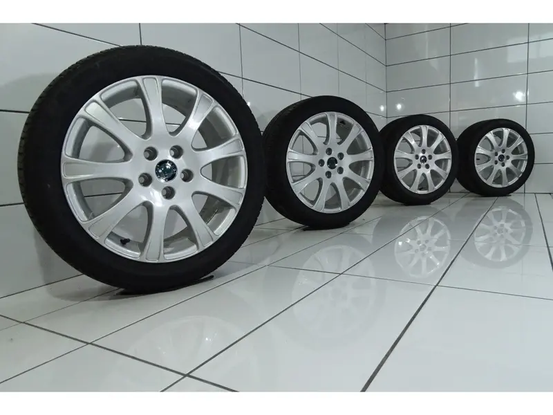 Koła Skoda Octavia, 5X112, Et-54, 225/45R17 94 W Skoda Octavia [2015] Srebrny 1