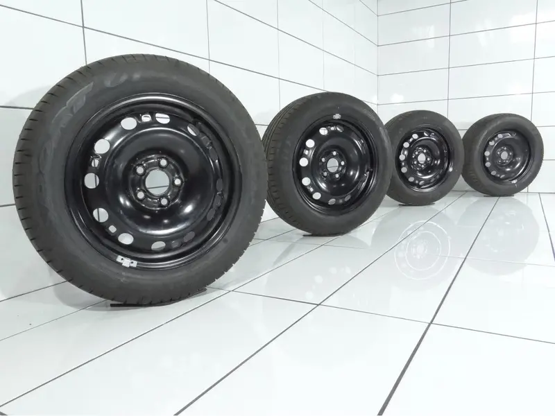 Koła Vw Polo, Skoda Fabia, Seat Ibiza, 5X100, Et 38, 185/60R15 84 T Czarny 1