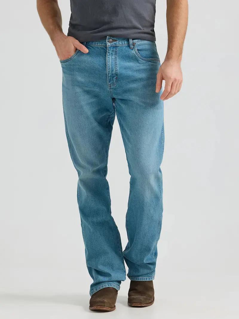 Men's Wrangler Retro Relaxed Bootcut Jean 1