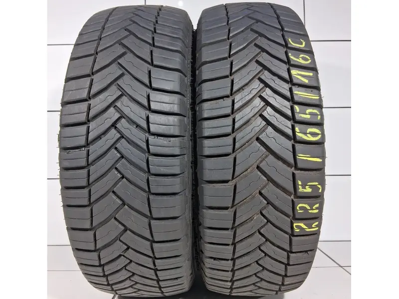 Michelin Agilis Crossclimate 225/65R16c 112/110 R [2024] 9Mm(Demo) 1