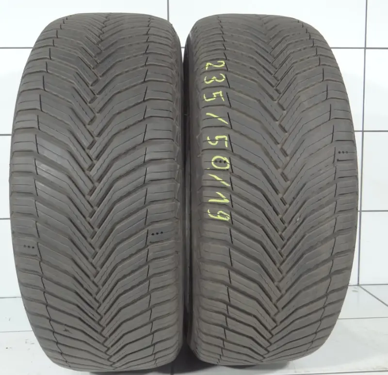 Michelin Crossclimate 2 235/50R19 103 H [2023] Demo - 6Mm 1