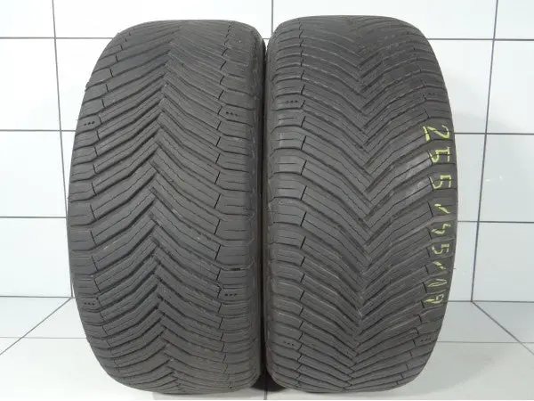 Michelin Crossclimate 2 255/45R19 104 H [2023] Demo - 6.5Mm 1