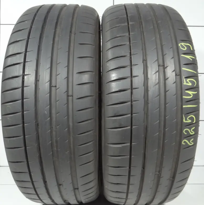 Michelin Pilot Sport 4 225/45R19 96W [2024] 6.5Mm 1