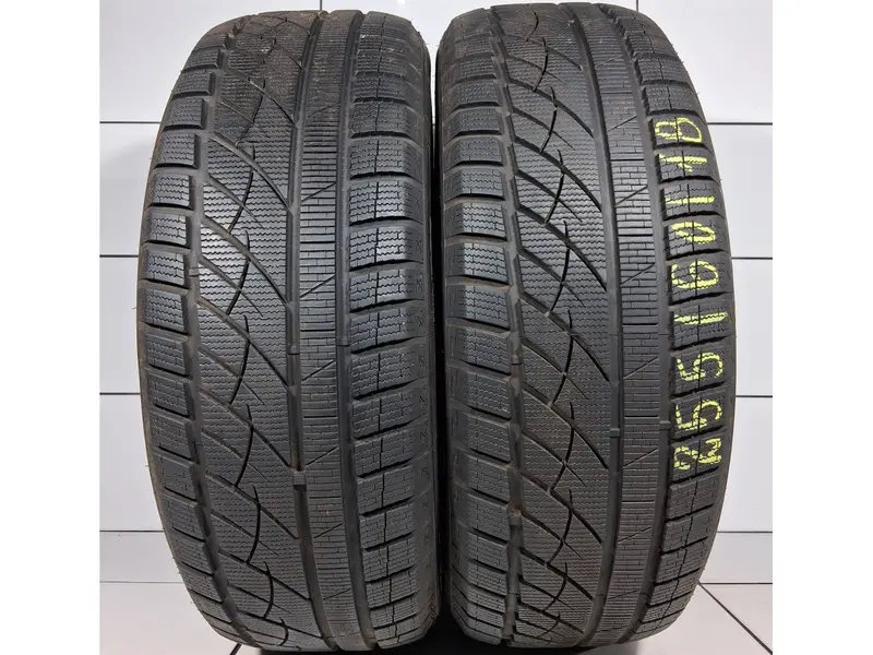 Momo 4-W Suv Pole 255/60R18 112 H [2021] 7Mm 1
