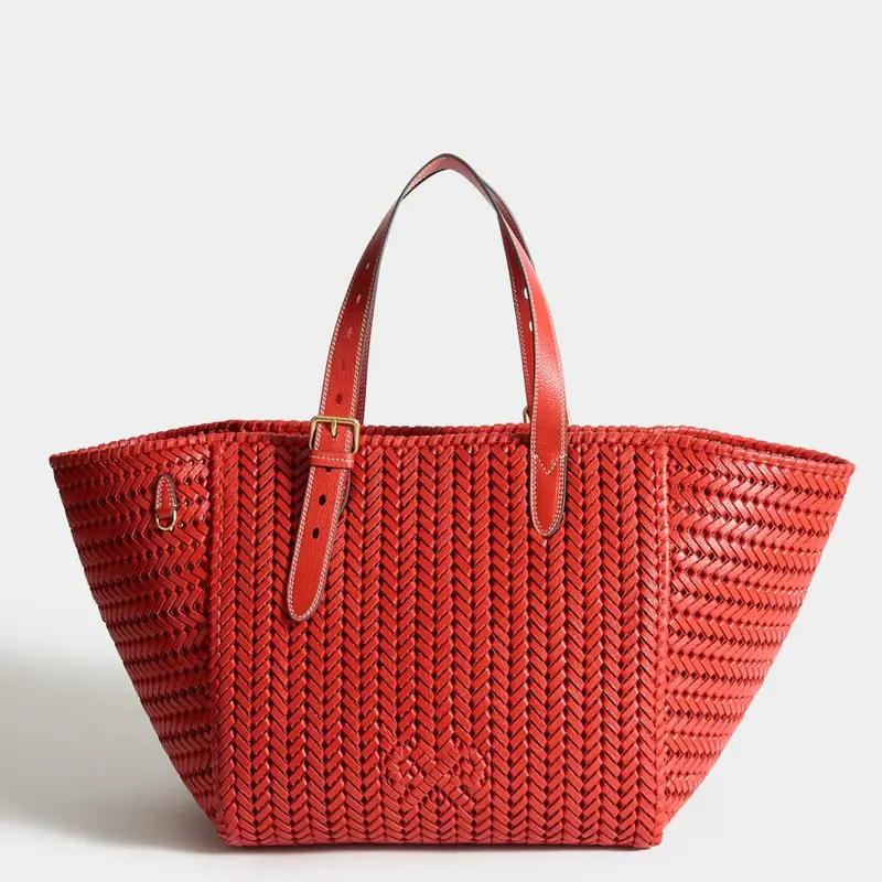 Neeson Square Tote 1