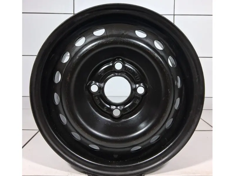 Opel Oe 13' Czarny 1