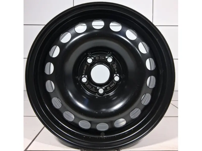 Opel Oe 15' Czarny 1