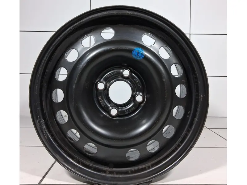 Opel Oe 15' Czarny 1