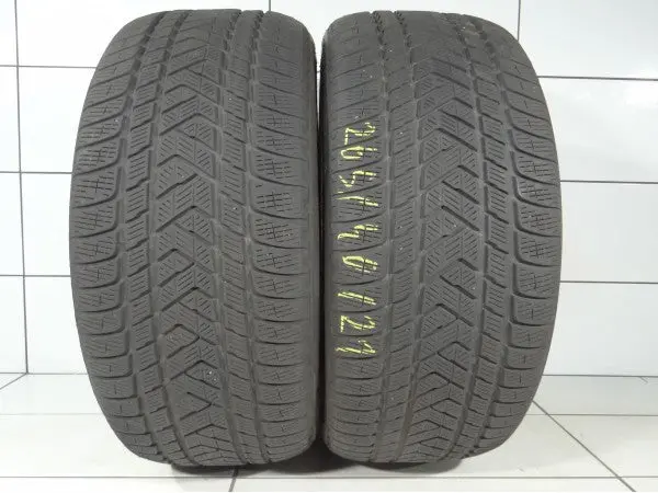 Pirelli Scorpion Winter Tm 265/40R21 105 V 1