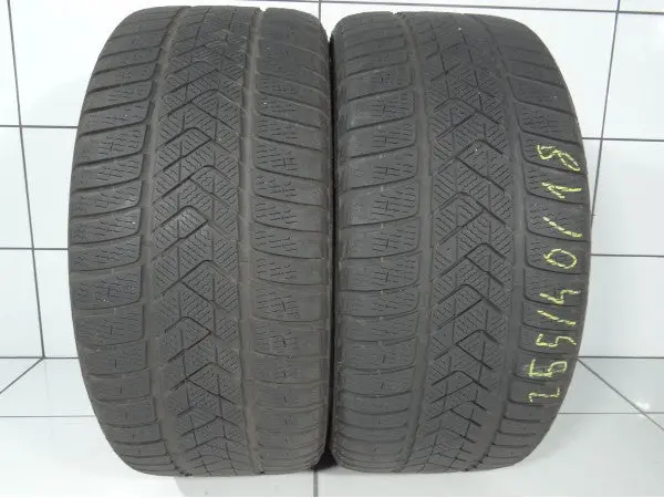 Pirelli Sottozero 3 Winter 255/40R18 99 V 1