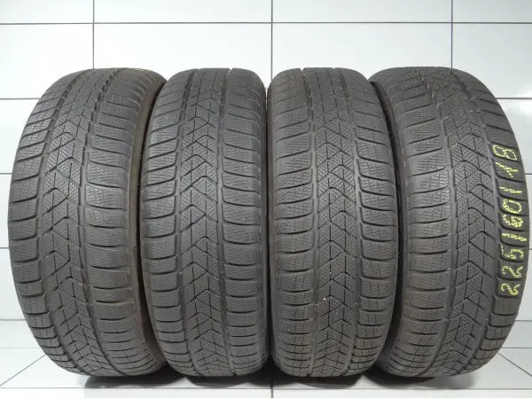 Pirelli Winter Sottozero 3 225/60R18 104 H 1