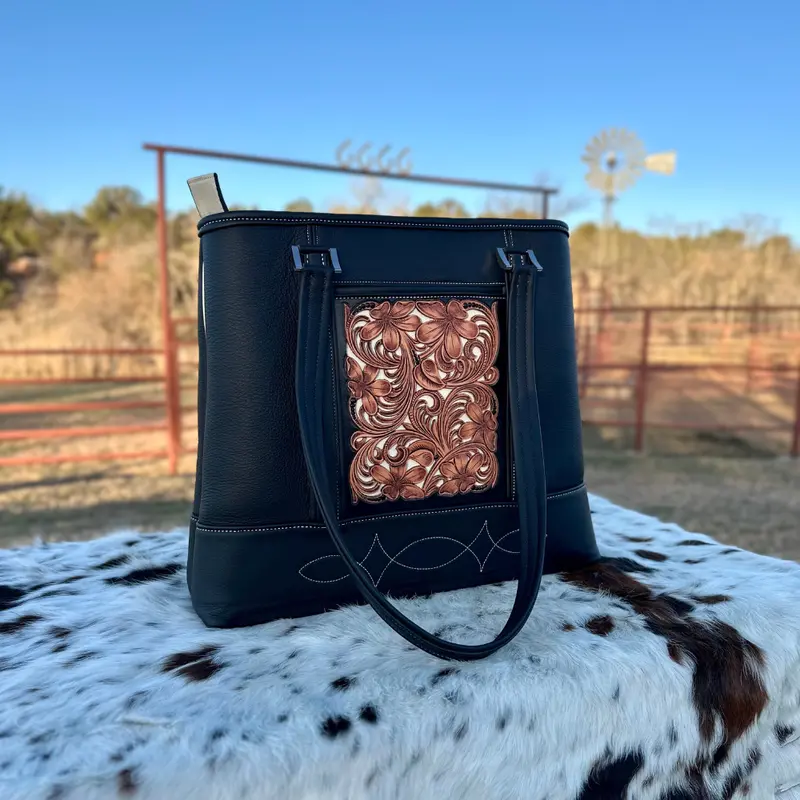 Quanah Style Tote In Black And Diamond 1