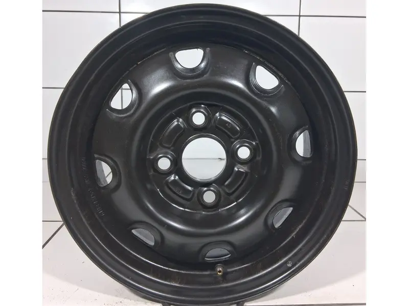 Suzuki Oe 13' Czarny Suzuki Alto 1