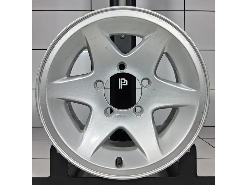 Suzuki Oe 15' Kba 41430, 5X139.7 Srebrny 1