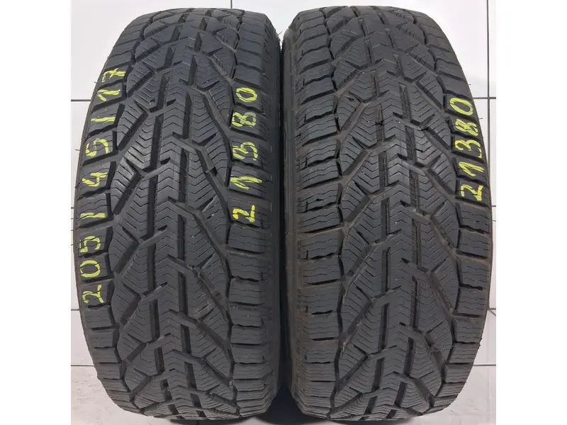 Taurus Winter 205/45R17 88 V [2019] 7.5Mm 1