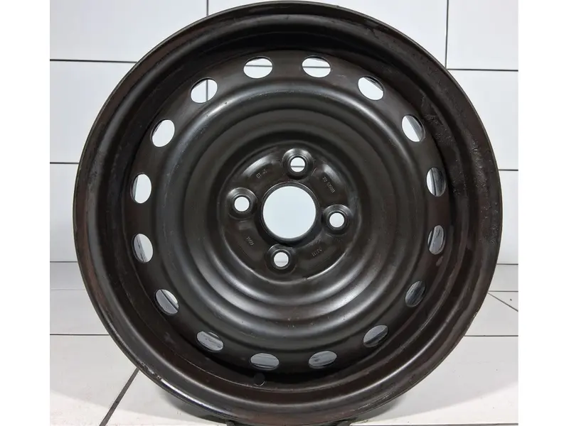 Toyota Oe 15' Czarny 1