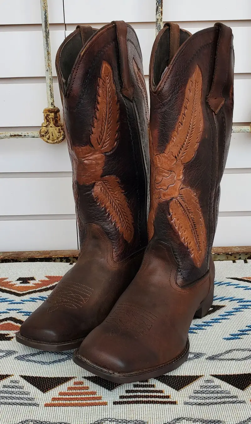 Women's Roper Clara Feather Embroidered Square Toe Boot 1