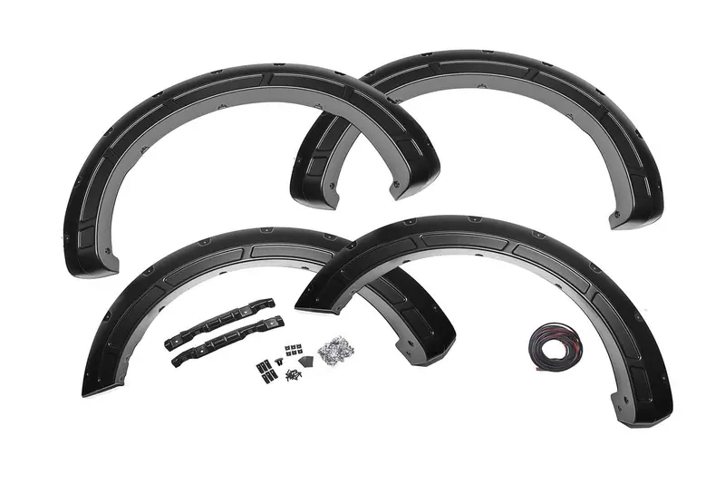 Rough Country Defender Pocket Fender Flares – Textured Black For Ford F-150 (2015–2020) 1